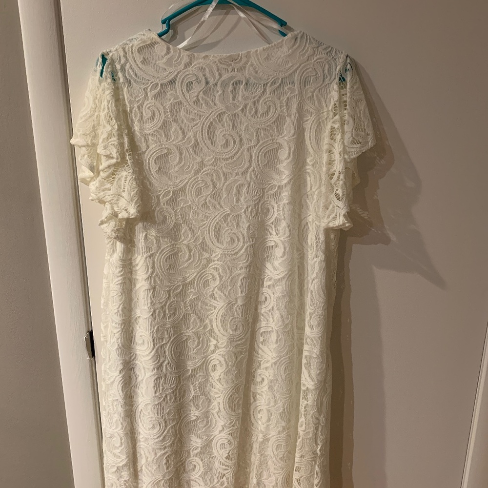 White lace flutter sleeve dress